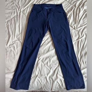 Peter Millar Men’s Bingham Pant. Size 30-30. Color Navy. Best Pant in Golf. Used